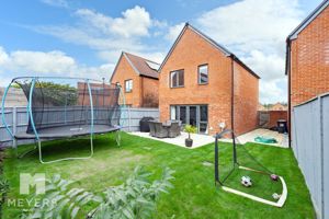 Photo 5- click for photo gallery